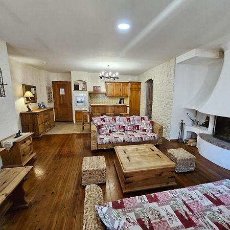 Blaise 4 Pieces Apartment แซ็ง เอเทียน เดอ ทิเน ภายนอก รูปภาพ